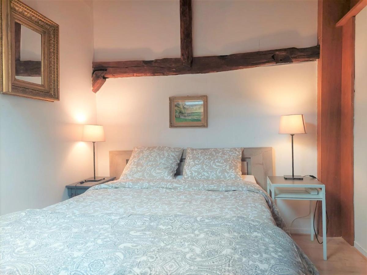 Chalet Charm In The Heart Of The Old Town Annecy Exteriör bild